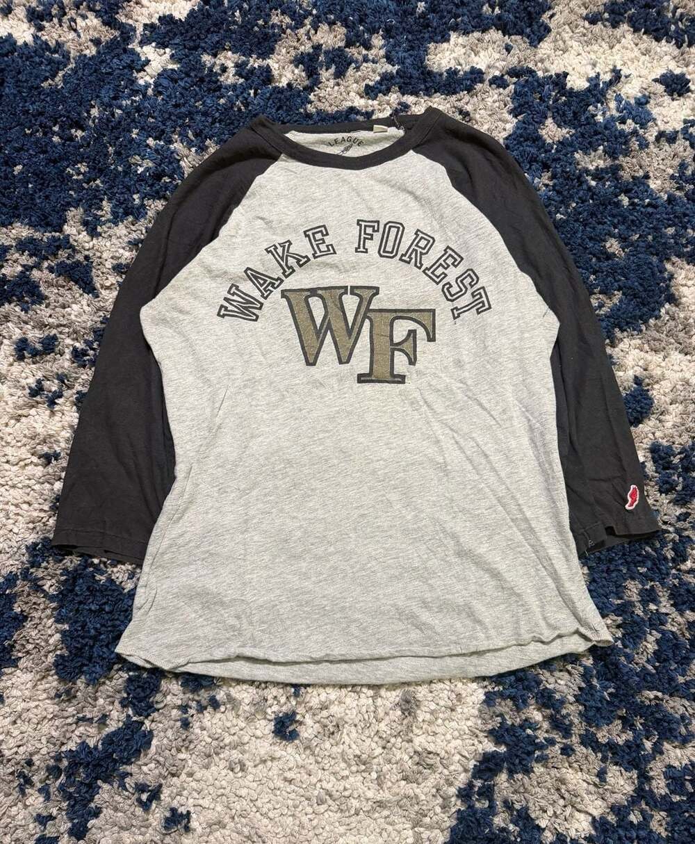 League Collegiate Outfitters Wake Forest University Raglan 3/4 Sleeve T-Shirt